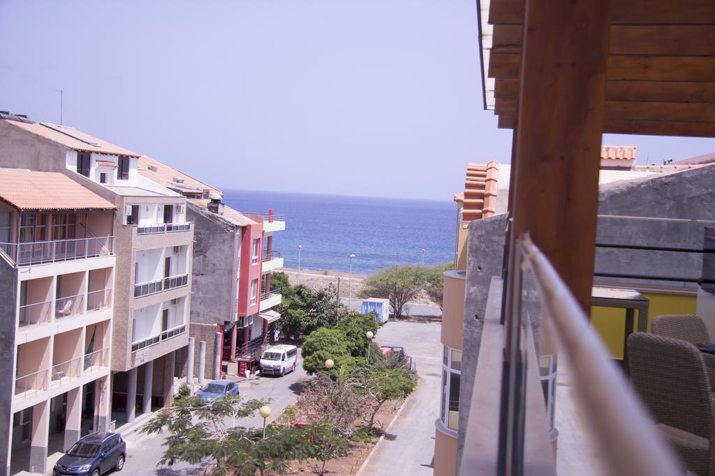 Vivi Hotel Praia Exteriör bild
